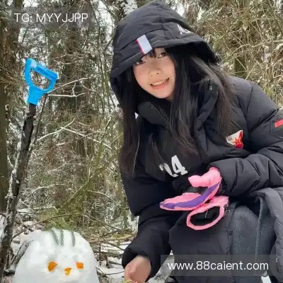 尤诗彩